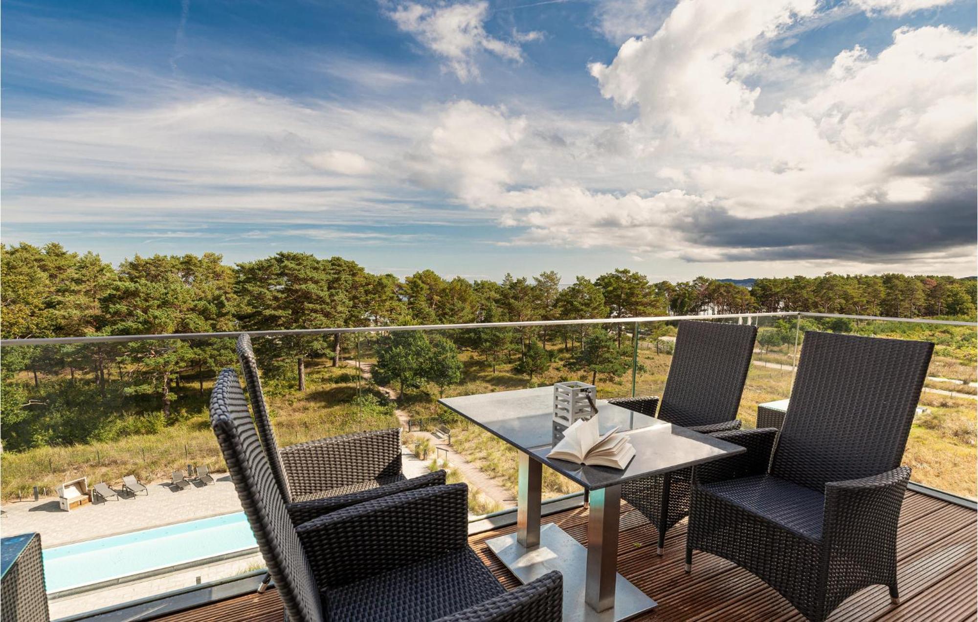 Skysuite Binz Exterior photo